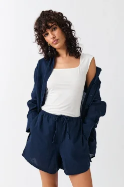 Relaxed linen blend shorts
