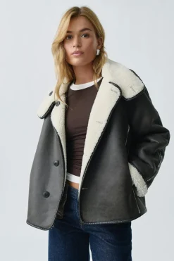 Reversible teddy jacket