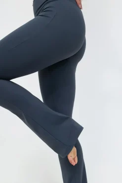 Ruched flare yoga tights