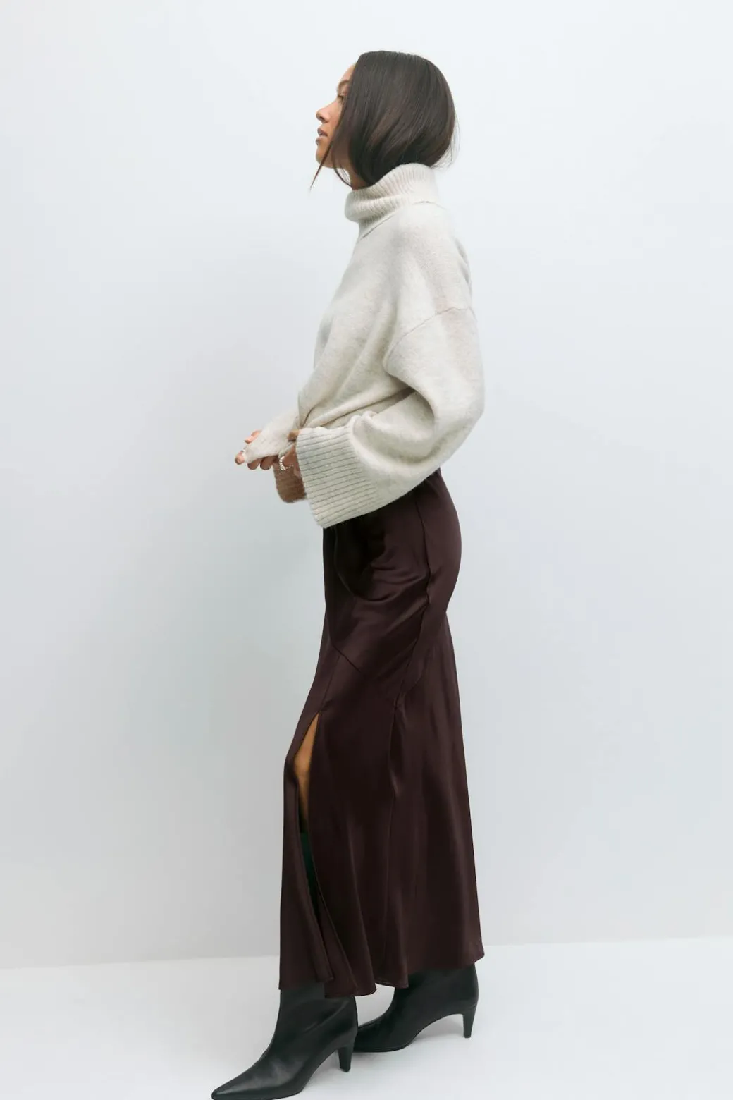 Satin skirt