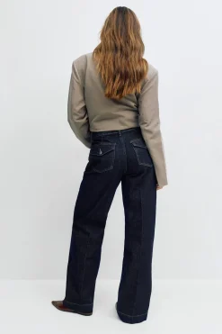 Satorial jeans
