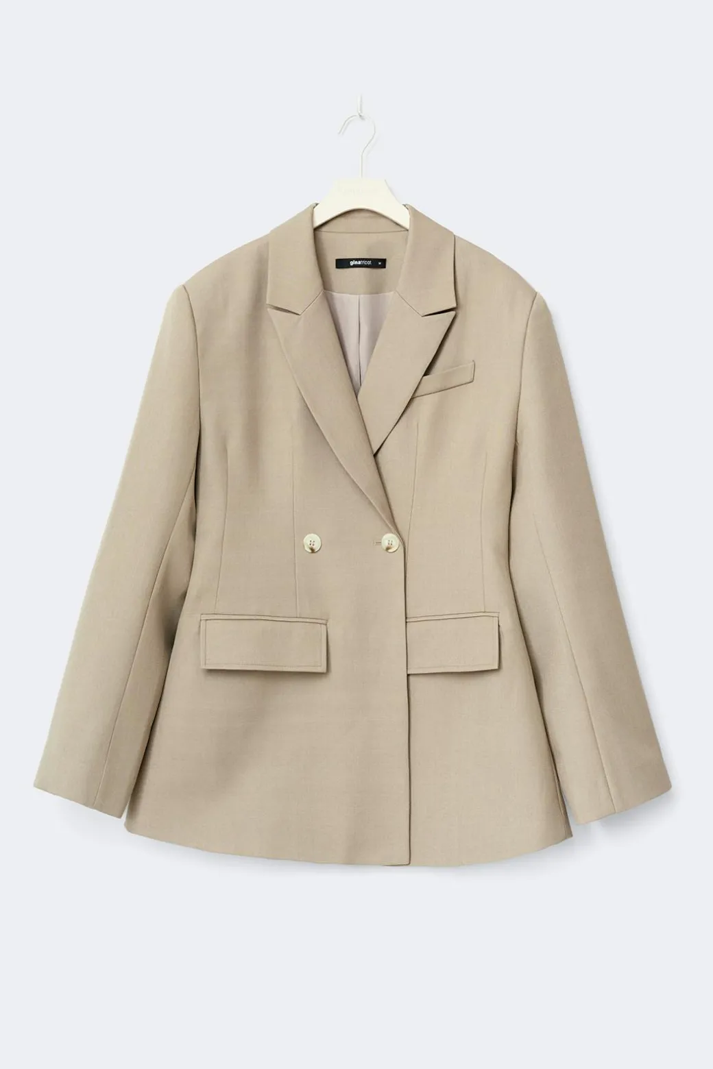 Shaped blazer