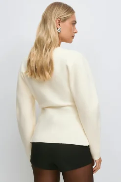 Shaped knitted cardigan