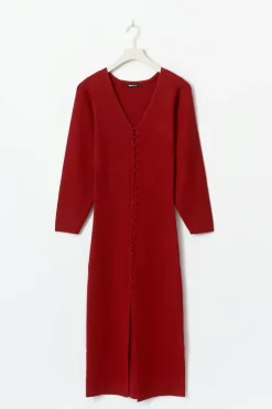 Shaped knitted dress