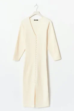 Shaped knitted dress