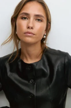 Shaped pu blazer