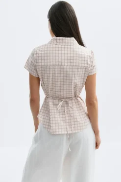 Shaped shirt