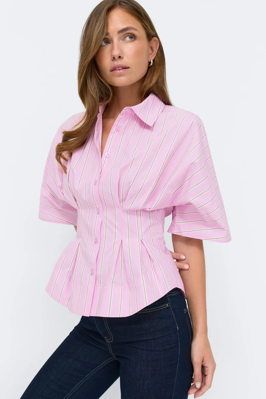Shaped shirt