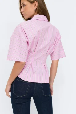 Shaped shirt