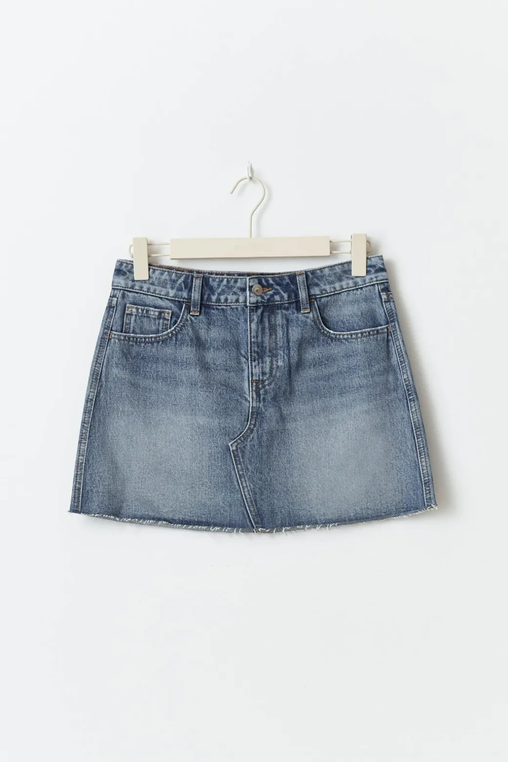 Short denim skirt
