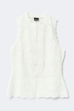 Sleeveless lace top