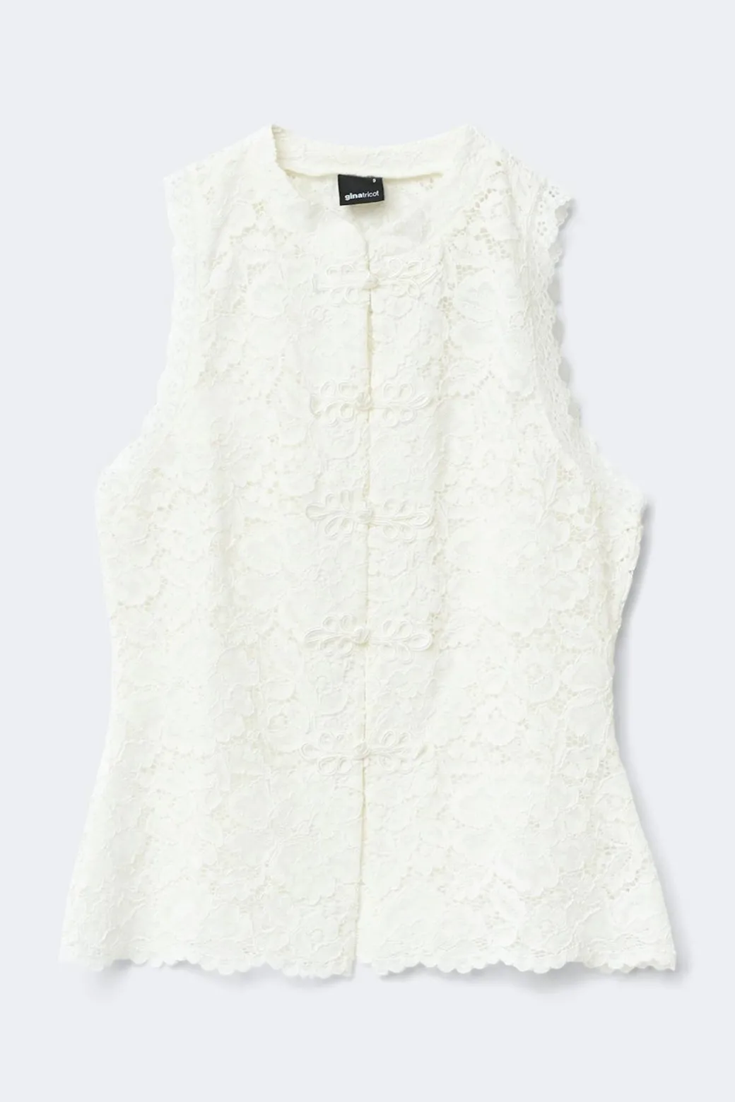 Sleeveless lace top
