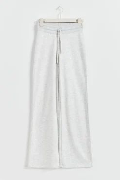 Slim low waist sweatpants
