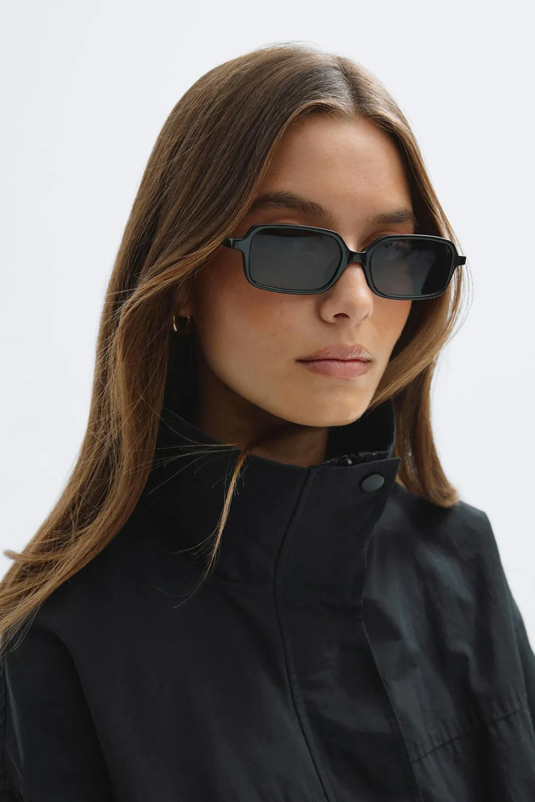 Slim rectangular sunglasses