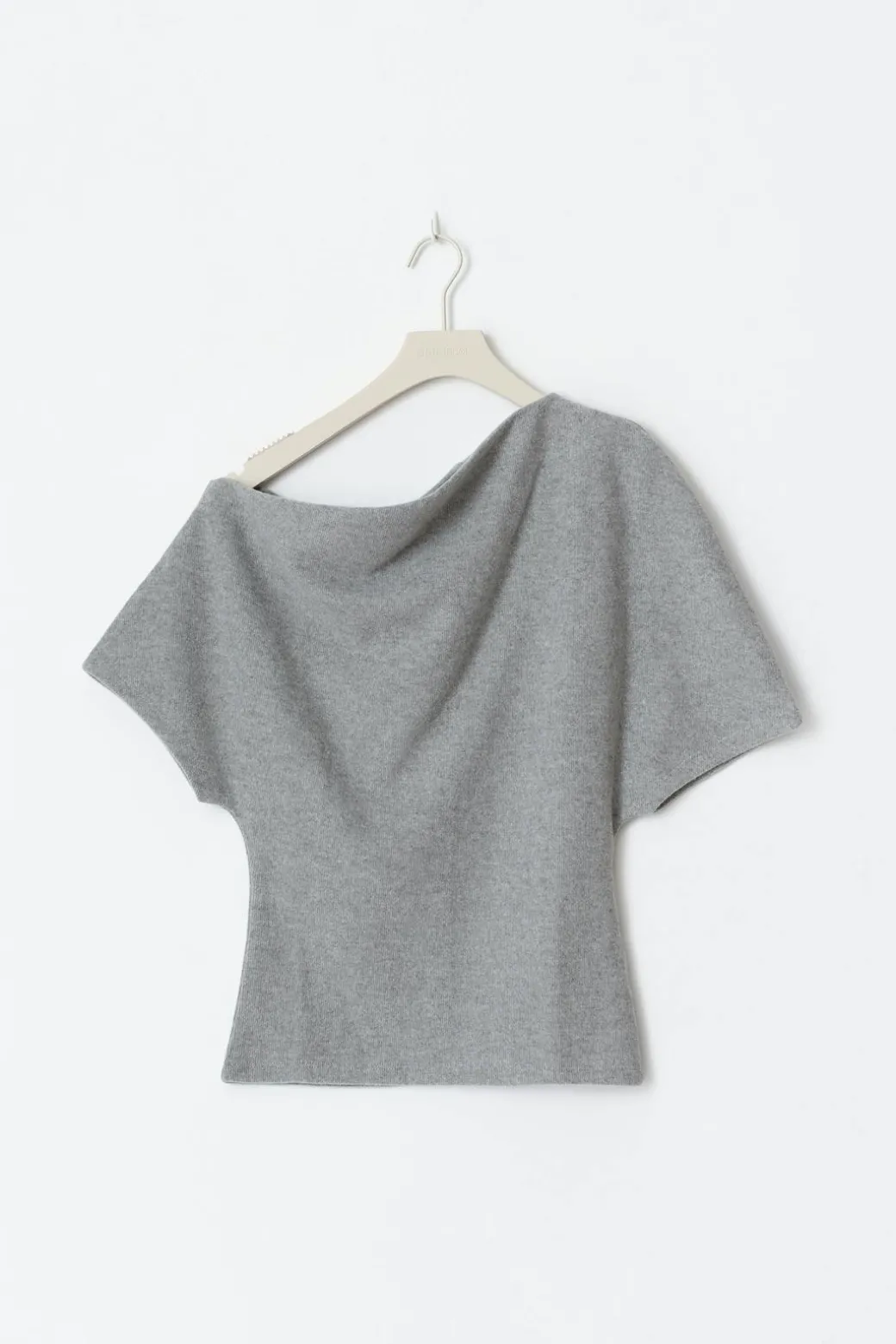 Soft asymmetric top