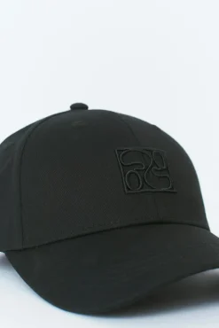 Sporty cap