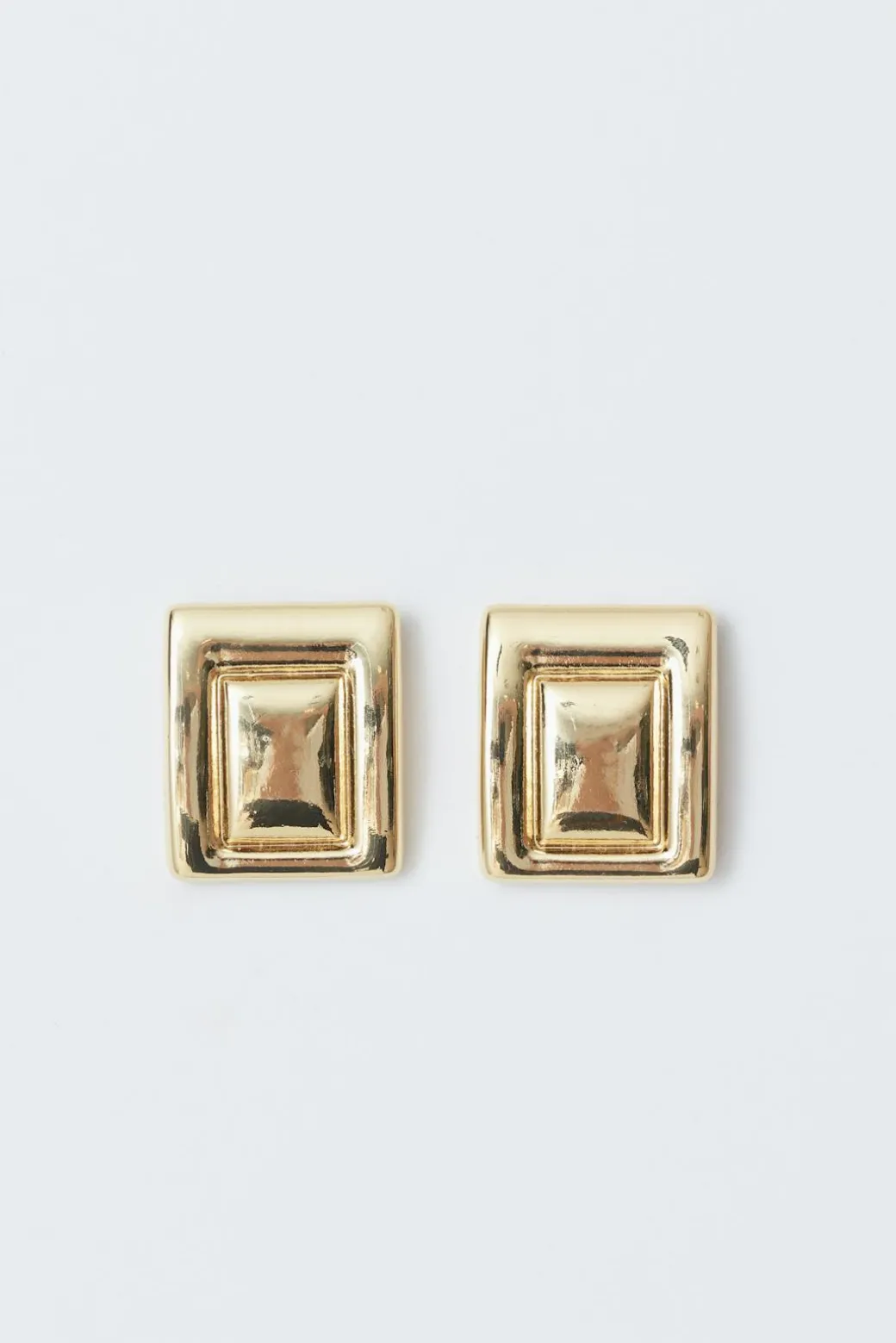 Square earrings