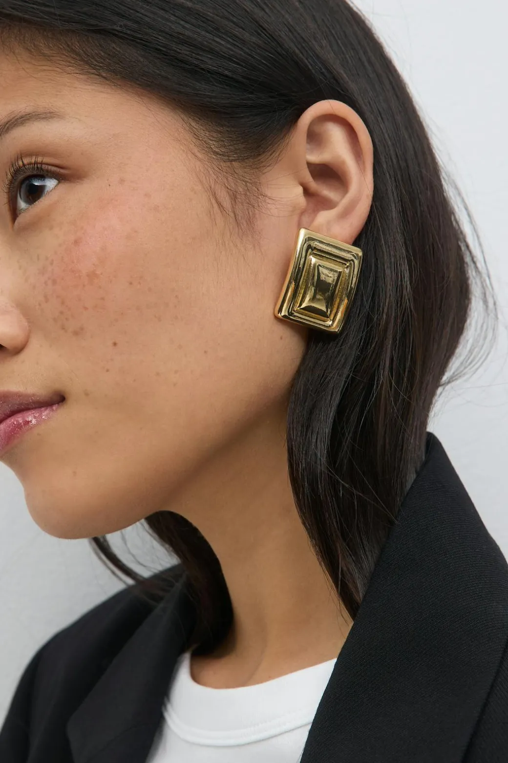 Square earrings