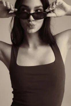Square neck tank top