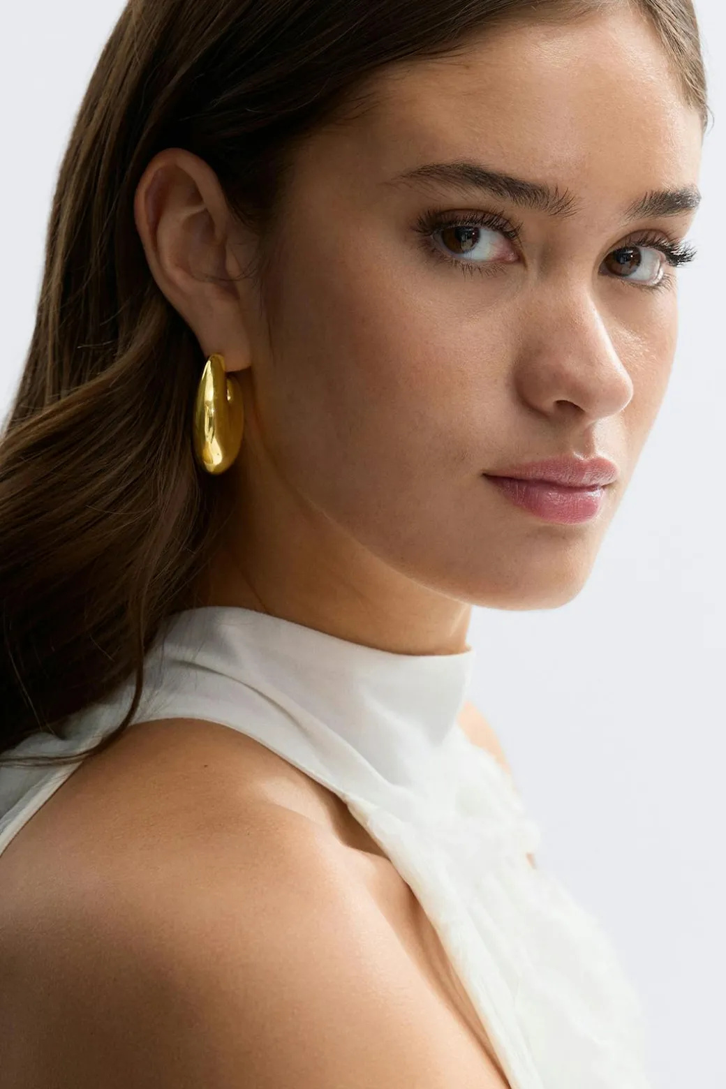 Statement chunky hoops
