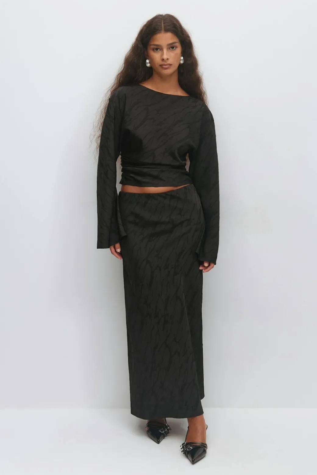 Structured skirt