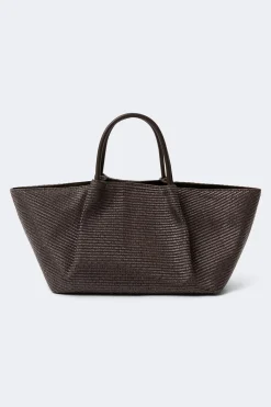 Structure strap tote bag