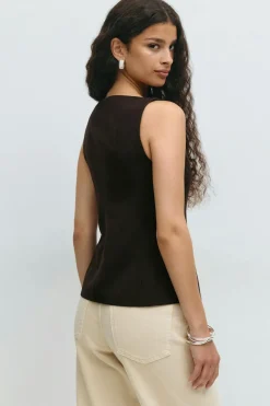 Tailored boatneck vest