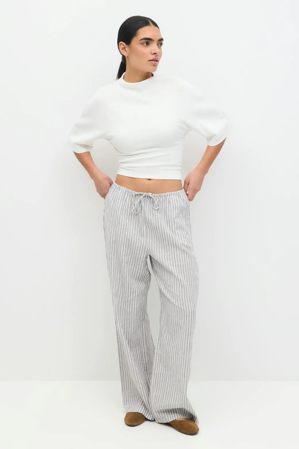 Tie back tee