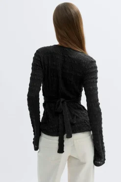 Tie back top