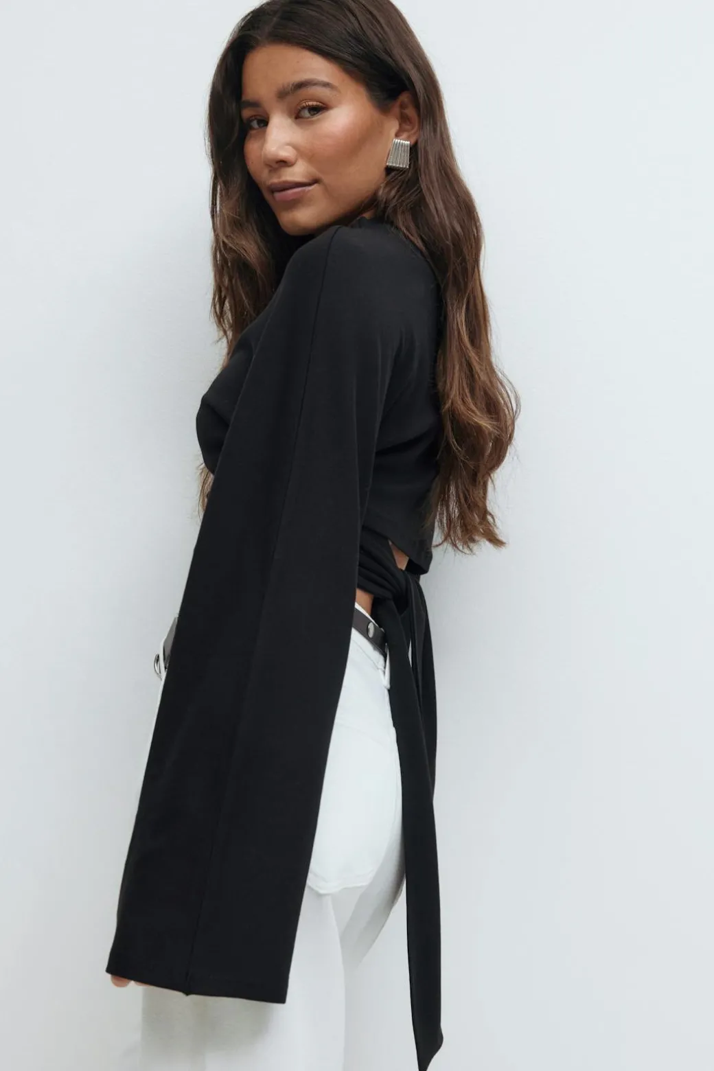 Tie back wide sleeve top