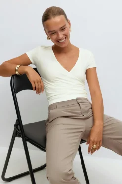 Tight wrap top