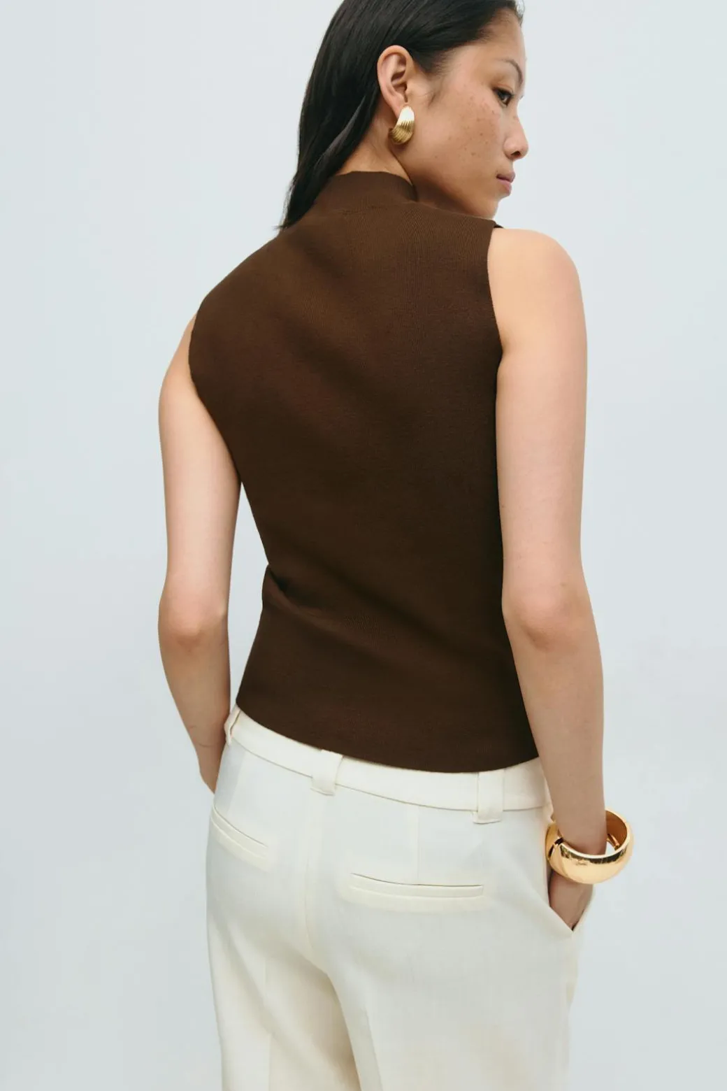 Turtleneck knitted top