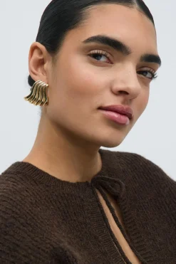Wave earrings