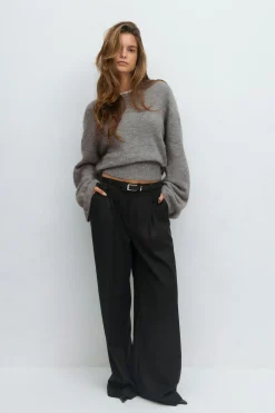 Wide sleeve knitted sweater