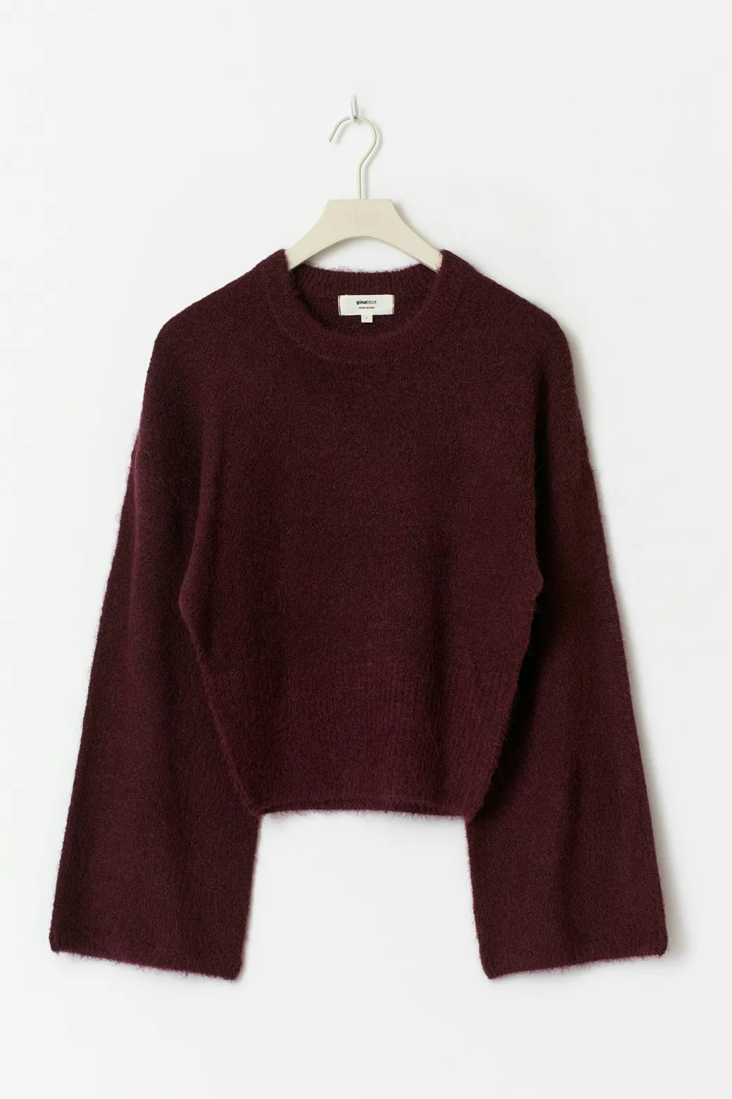 Wide sleeve knitted sweater
