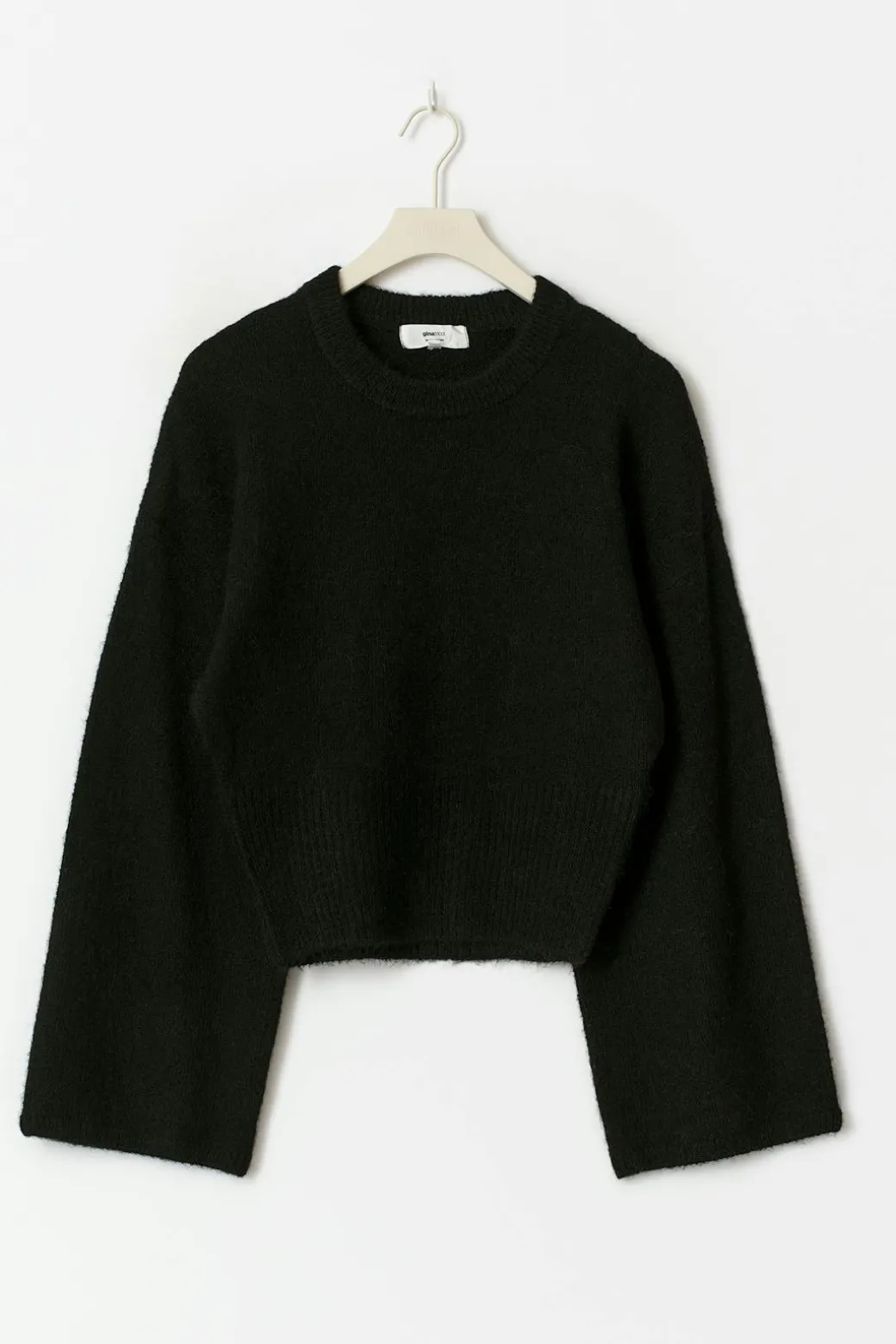 Wide sleeve knitted sweater