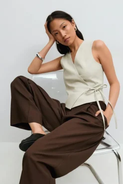 Wrap tie vest