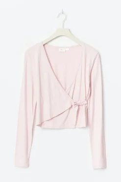 Wrap top
