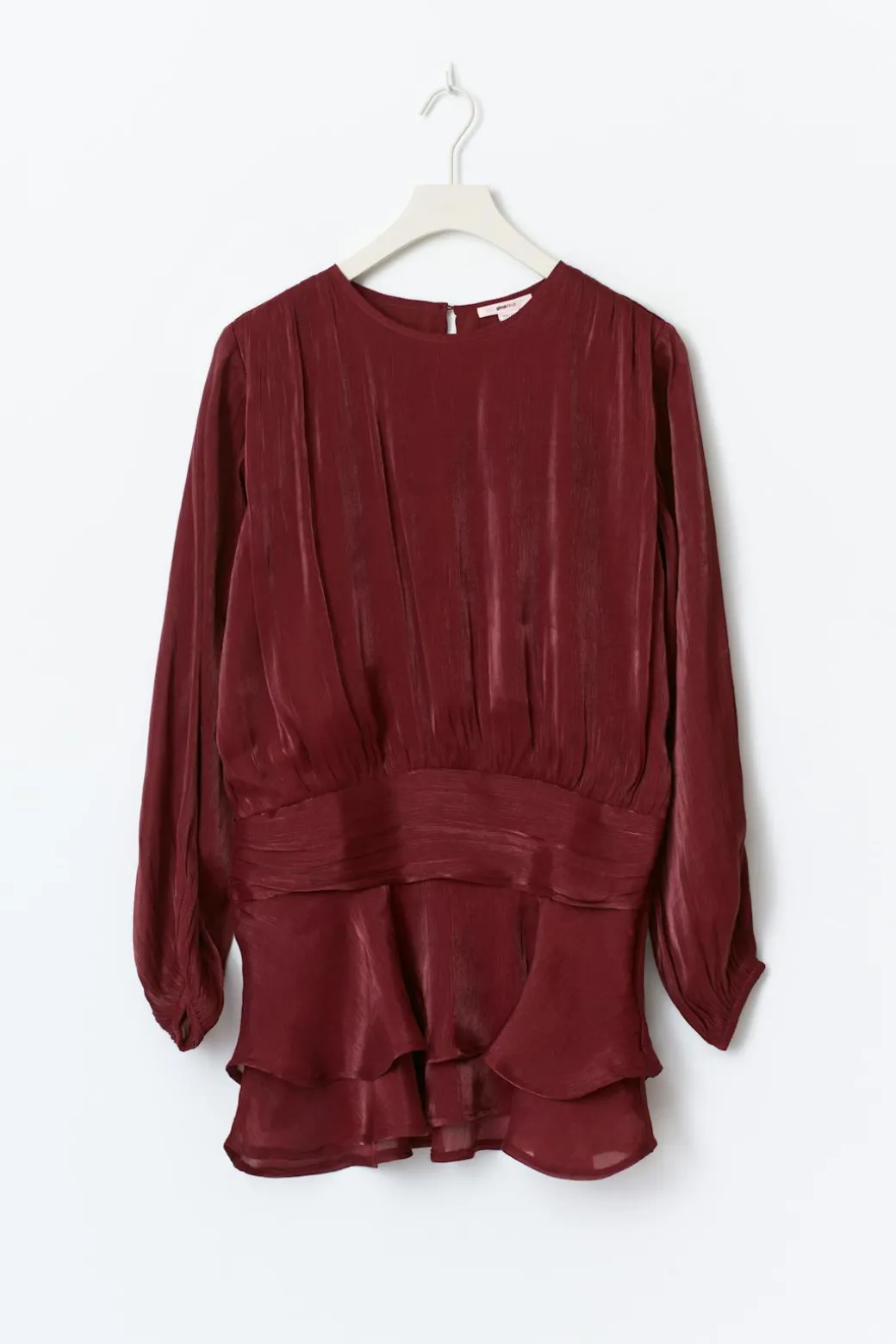 Y frill dress