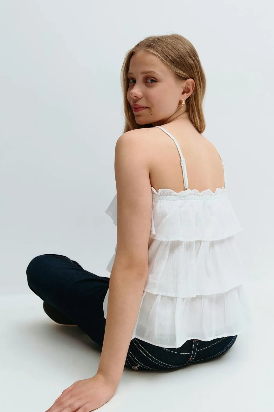 Y frill top