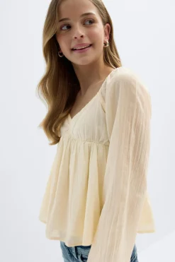 Y heart shape blouse