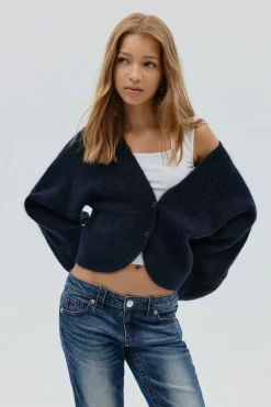 Y knitted bolero