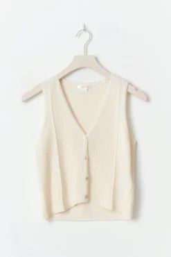 Y knitted vest
