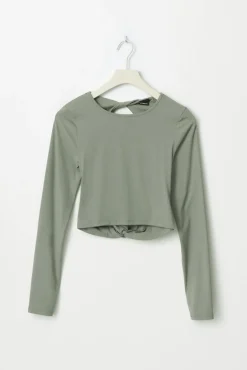 Yoga twist top