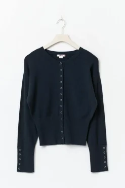 Y shaped knitted cardigan